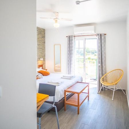 Guesthouse Aljezur Center ภายนอก รูปภาพ